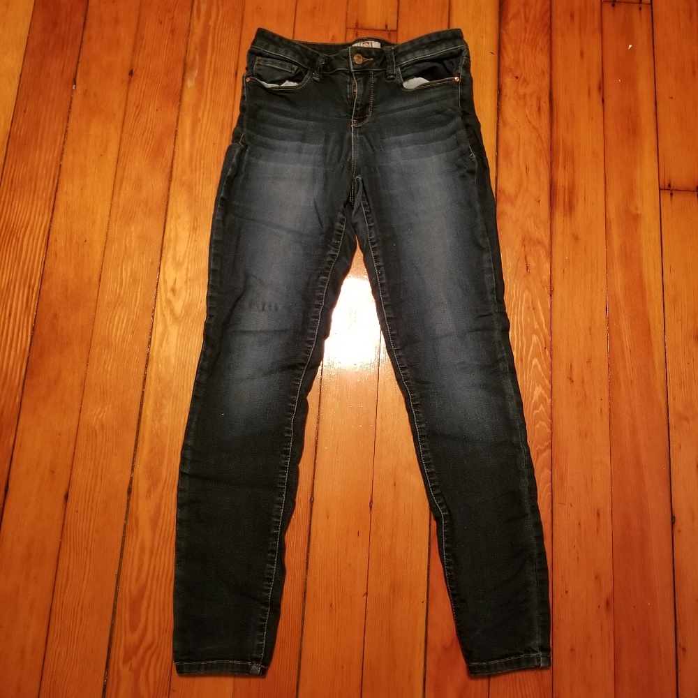 Women's jeans
